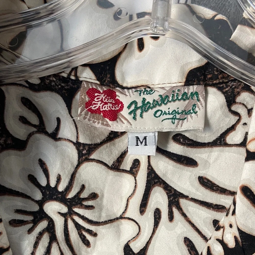 Hilo Hattie Brown and White Button Down Shirt - Picture 4 of 6